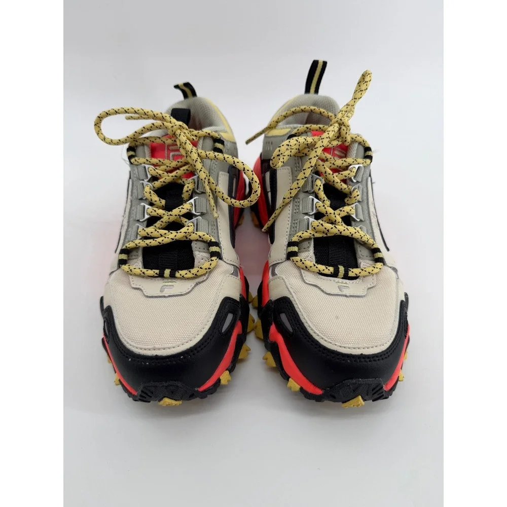 Fila Oakmont TR Women Sneakers Cream Coral Black Trail Hiking 5JM00276-119 Sz 6